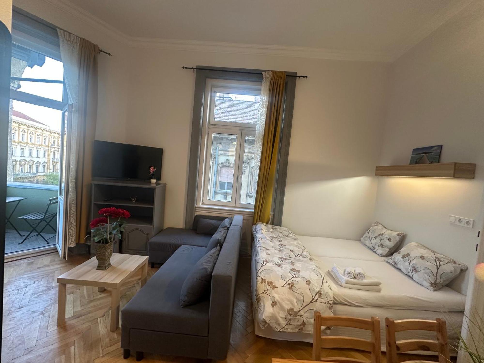 Saffron Apartment City Center Panorama Balcony Budapest Exteriör bild